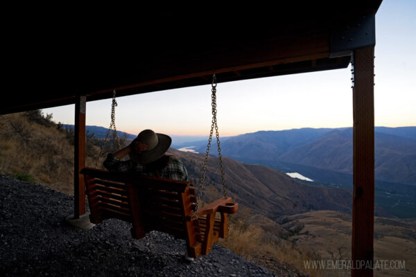 28 Most Romantic Airbnb In Washington State - The Emerald Palate