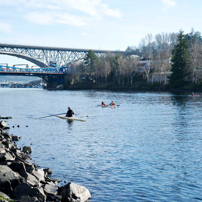 people kayaking along the Fremont Chanel, one of the best things to do in Seattle in June