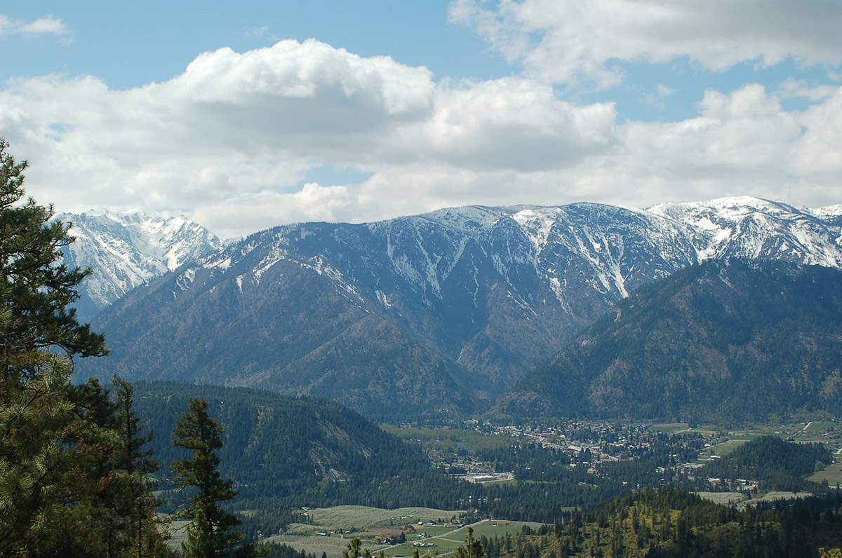 Icicle Ridge, one of the best Leavenworth WA hikes