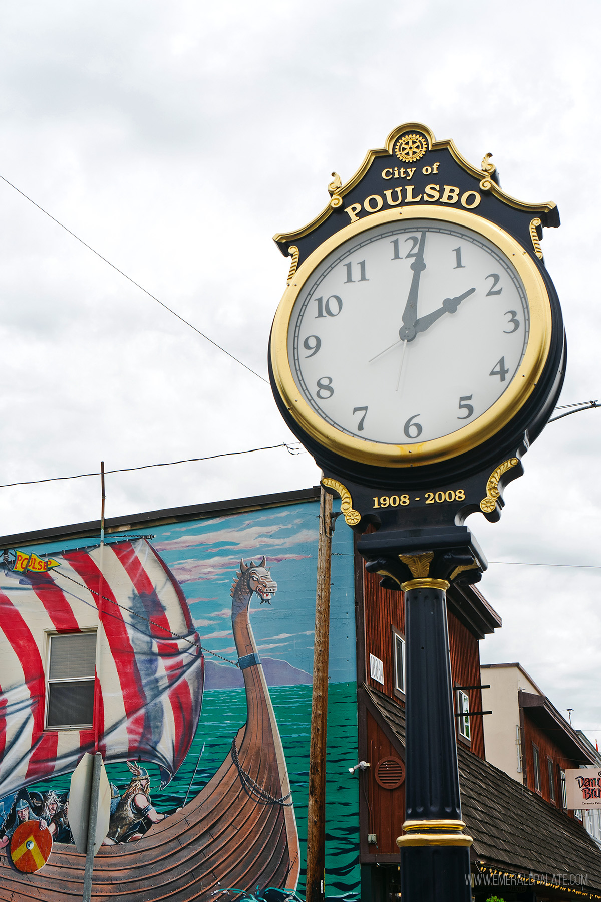 Clock in downtown Poulsbo