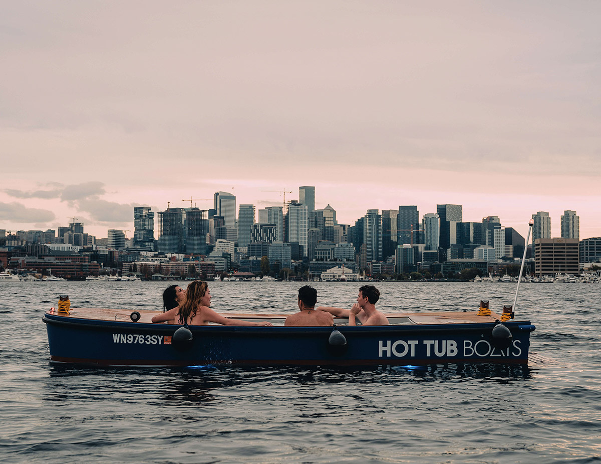 hot tub boat overlooking the Seattle skyline