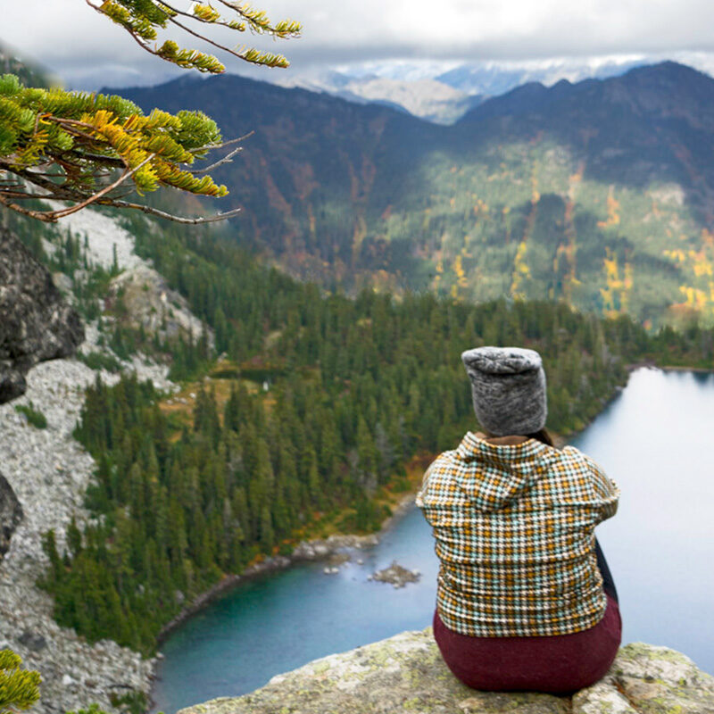 woman overlooking a vista on a hike, one of the best best things to do in Seattle in November